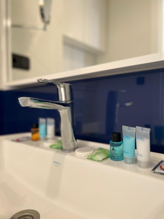 Orbi City Aparthotel Black Sea View 바투미 외부 사진
