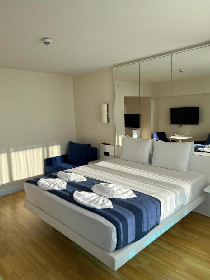 Orbi City Aparthotel Black Sea View 바투미 외부 사진