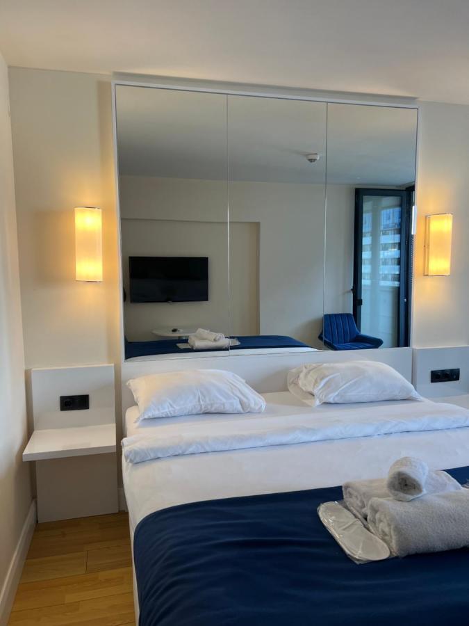 Orbi City Aparthotel Black Sea View 바투미 외부 사진