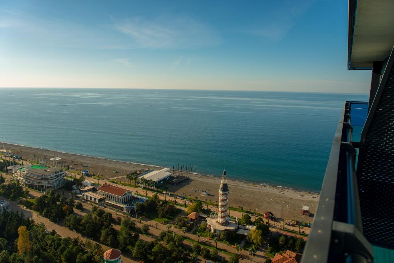 Orbi City Aparthotel Black Sea View 바투미 외부 사진