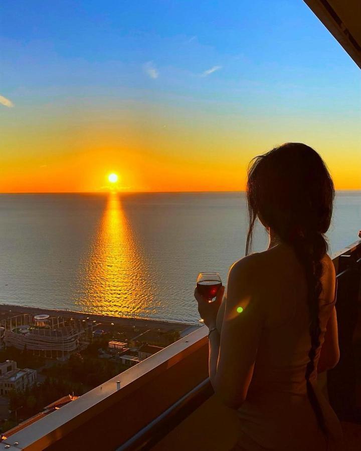Orbi City Aparthotel Black Sea View 바투미 외부 사진