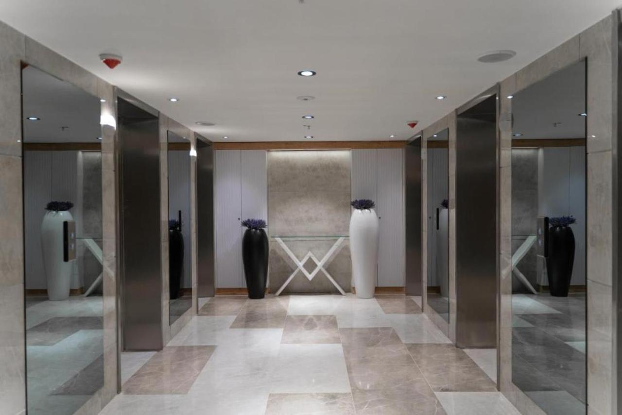Orbi City Aparthotel Black Sea View 바투미 외부 사진