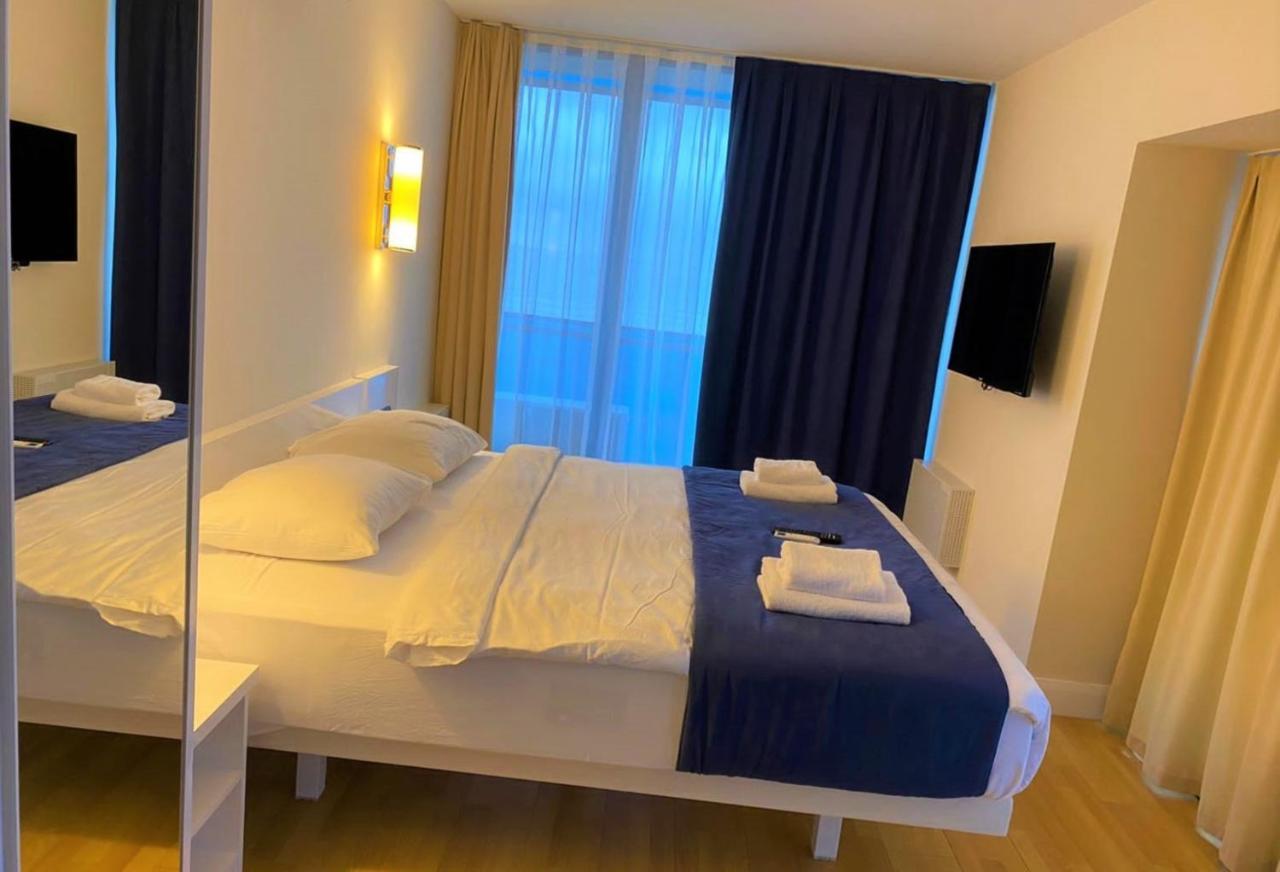 Orbi City Aparthotel Black Sea View 바투미 외부 사진